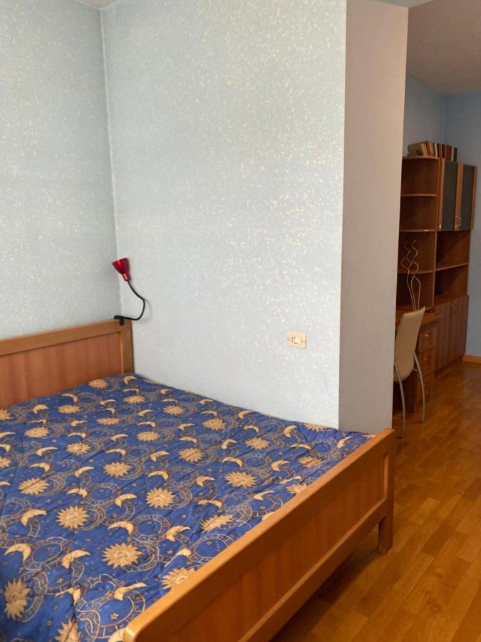 City Center Cute Flat 3 Rooms 예레반 외부 사진